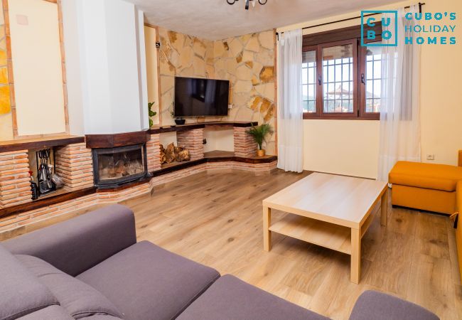 Gîte Rural à Málaga - Cubo's The Secret Almogia Mountain View Gîte Rural à Málaga - Cubo's The Secret Almogia Mountain View