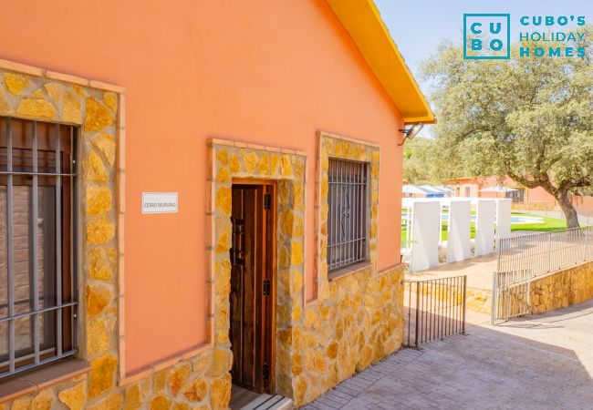 Bungalow à Obejo - Cubo's Private Family Hacienda El Encinar