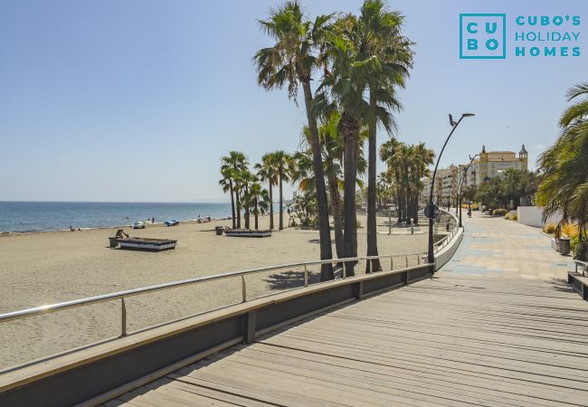 Appartement à Estepona - Cubo's Estepona Oceanview Apartment & Free Parking Appartement à Estepona - Cubo's Estepona Oceanview Apartment & Free Parking