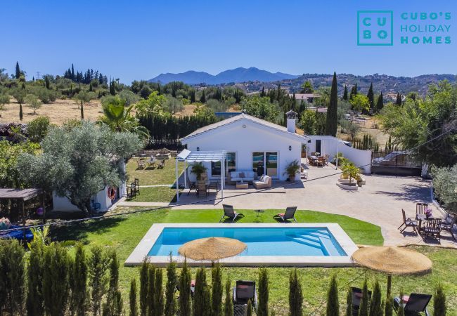 Gîte Rural à Alhaurín el Grande - Cubo's Casa Rural Huertas de Alhaurin Gîte Rural à Alhaurín el Grande - Cubo's Casa Rural Huertas de Alhaurin