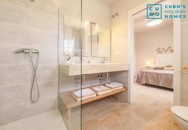 Gîte Rural à Alhaurín el Grande - Cubo's La Luz del Valle Rural House Gîte Rural à Alhaurín el Grande - Cubo's La Luz del Valle Rural House