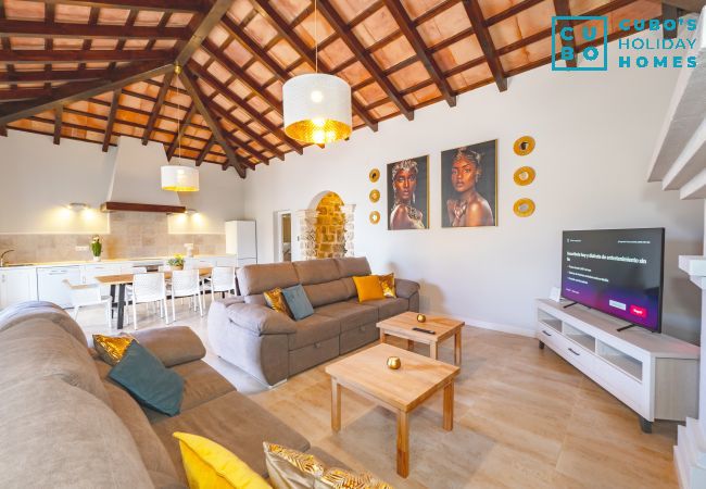 Gîte Rural à Alhaurín el Grande - Cubo's La Luz del Valle Rural House Gîte Rural à Alhaurín el Grande - Cubo's La Luz del Valle Rural House