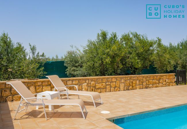 Gîte Rural à Alhaurín el Grande - Cubo's La Luz del Valle Rural House Gîte Rural à Alhaurín el Grande - Cubo's La Luz del Valle Rural House