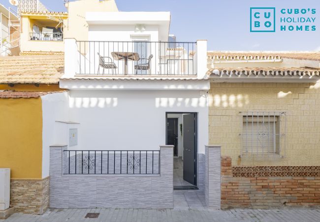 Appartement à Málaga - Cubo's Sea House Pedregalejo Appartement à Málaga - Cubo's Sea House Pedregalejo