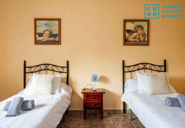 Gîte Rural à Alhaurín el Grande - Cubo's Casa Rural Isabelita Gîte Rural à Alhaurín el Grande - Cubo's Casa Rural Isabelita