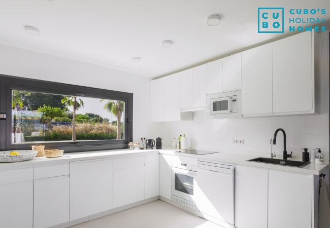 Villa à Alhaurín el Grande - Cubo's Villa Palmera for Adults Villa à Alhaurín el Grande - Cubo's Villa Palmera for Adults