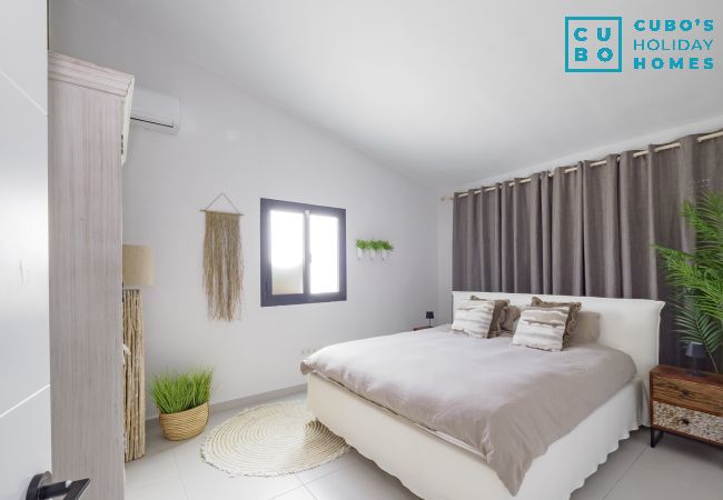 Villa à Alhaurín el Grande - Cubo's Villa Palmera for Adults Villa à Alhaurín el Grande - Cubo's Villa Palmera for Adults