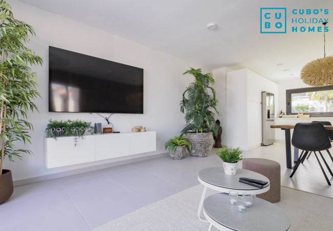 Villa à Alhaurín el Grande - Cubo's Villa Palmera for Adults Villa à Alhaurín el Grande - Cubo's Villa Palmera for Adults