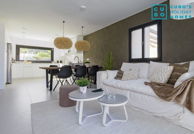 Villa à Alhaurín el Grande - Cubo's Villa Palmera for Adults Villa à Alhaurín el Grande - Cubo's Villa Palmera for Adults