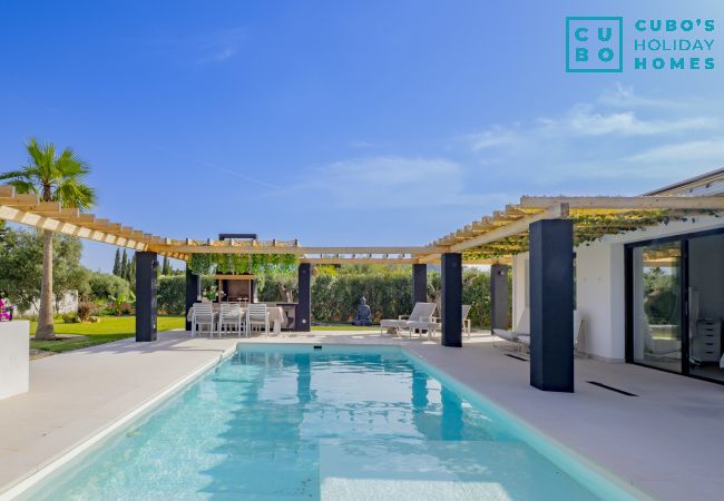 Villa à Alhaurín el Grande - Cubo's Villa Palmera for Adults Villa à Alhaurín el Grande - Cubo's Villa Palmera for Adults