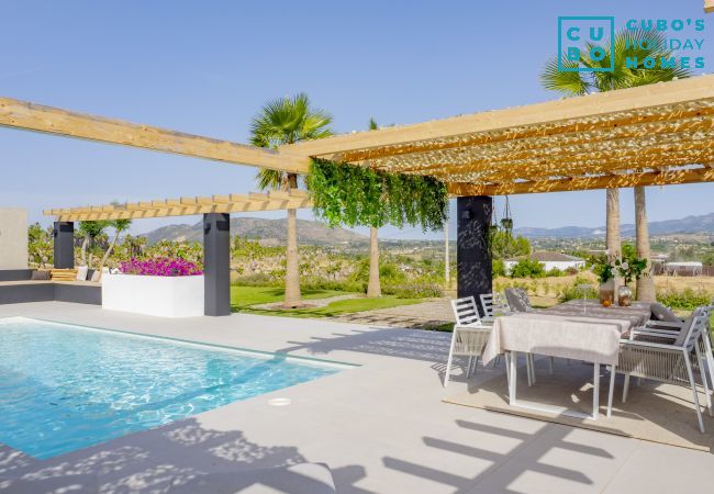 Villa à Alhaurín el Grande - Cubo's Villa Palmera for Adults Villa à Alhaurín el Grande - Cubo's Villa Palmera for Adults