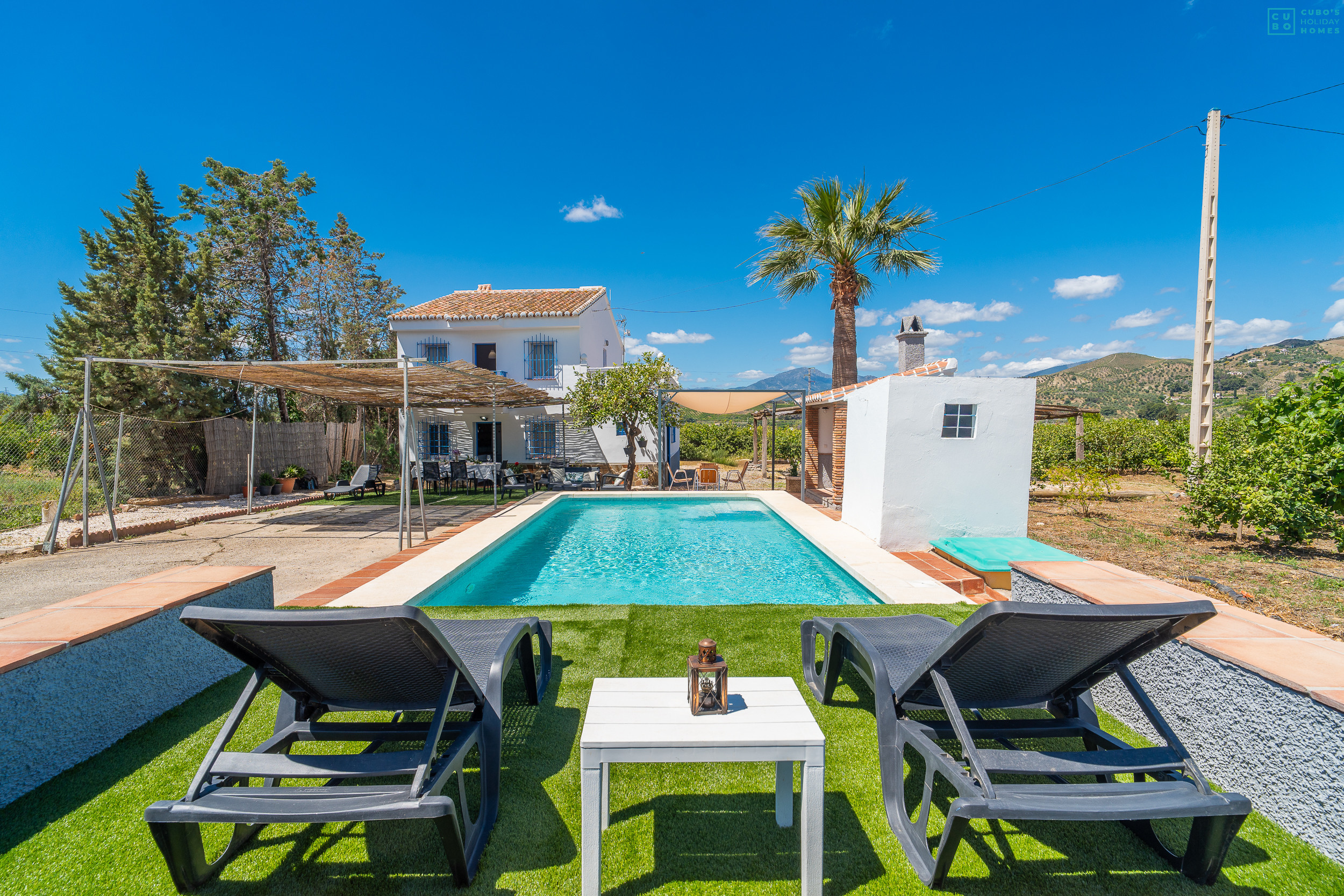 Maison rurale avec piscine à Álora près du Caminito del Rey