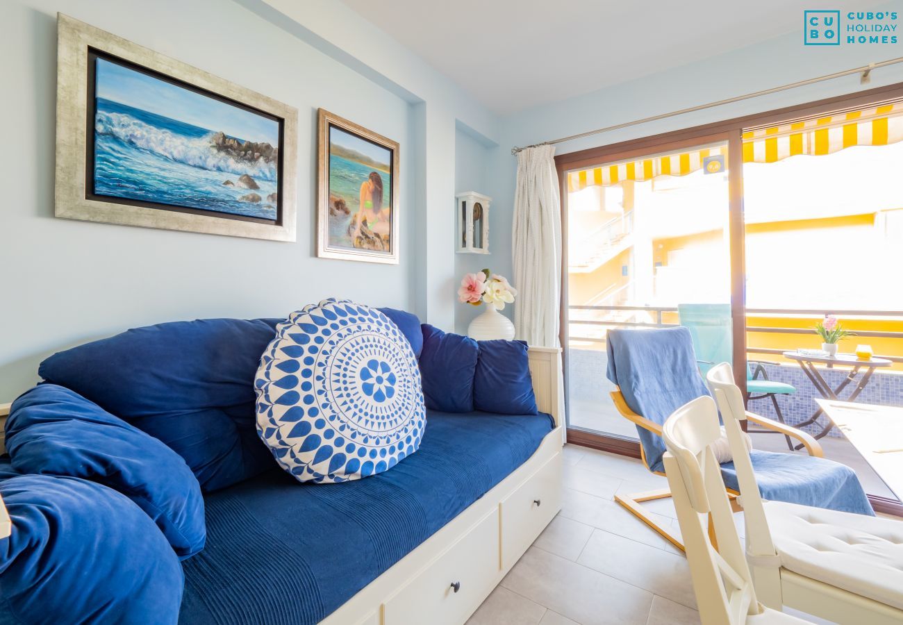 Salon de cet appartement à Torremolinos