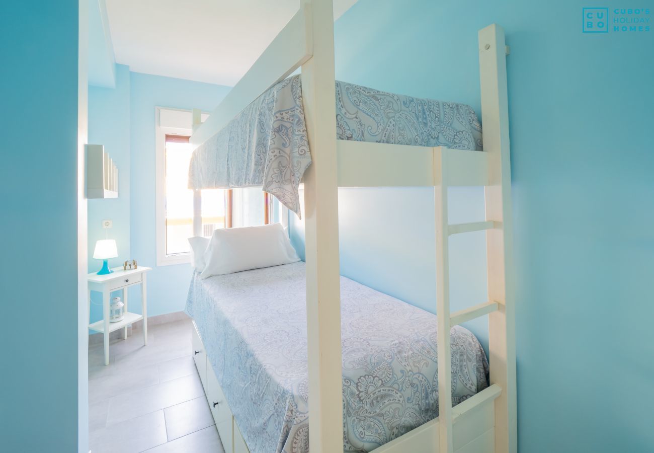 Chambre de cet appartement à Torremolinos