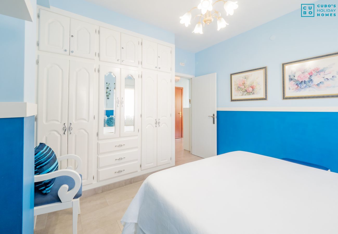 Chambre de cet appartement à Torremolinos