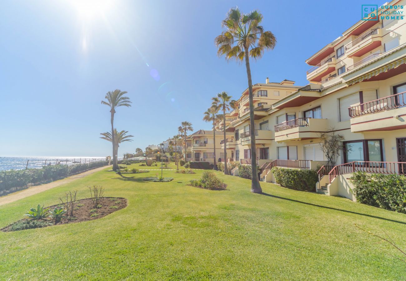 Jardin de cet appartement à Marbella