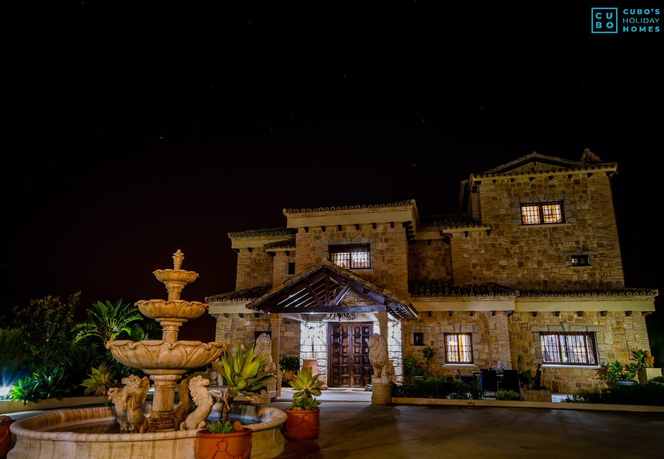 Villa à Alhaurin de la Torre - Cubo's Villa Dos Reyes