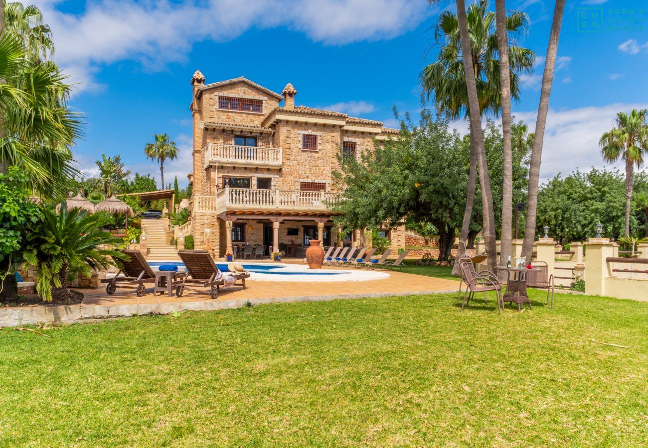 Villa à Alhaurin de la Torre - Cubo's Villa Los Dos Reyes