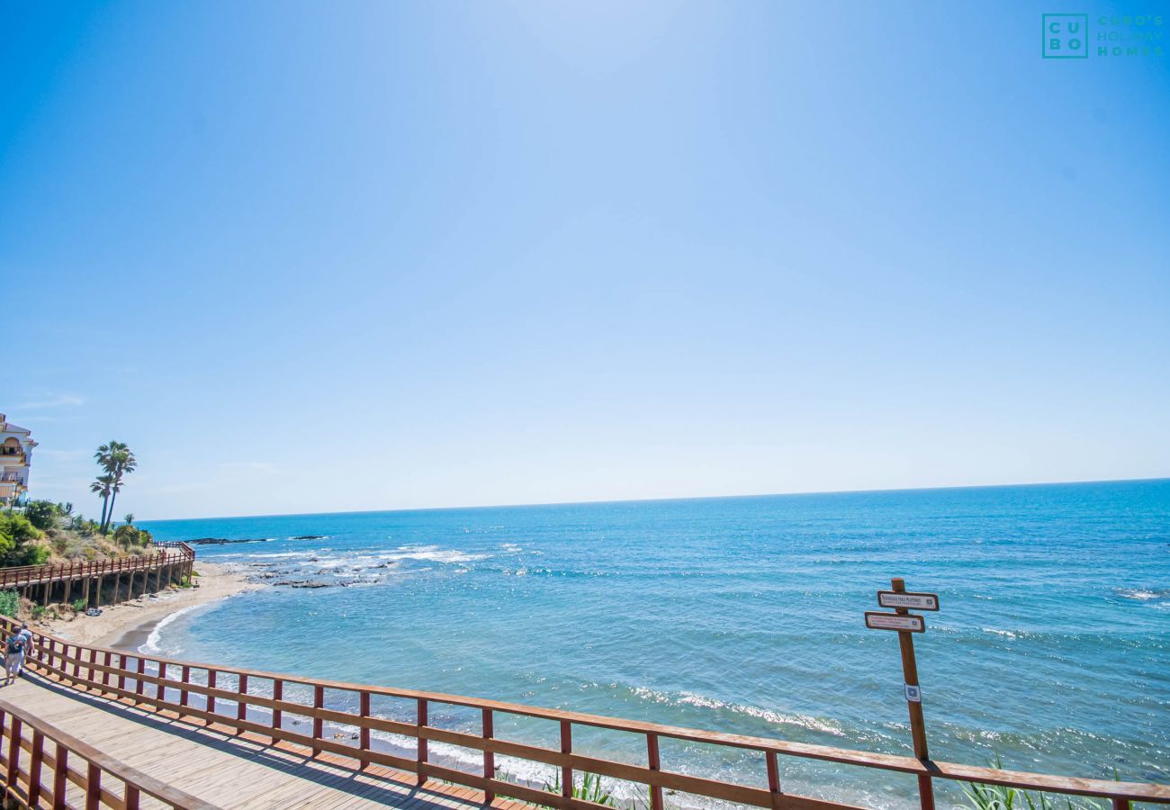 Plage près de cet appartement à Mijas Costa