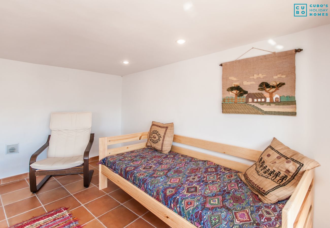 Salle à manger de cette maison près du Caminito del Rey