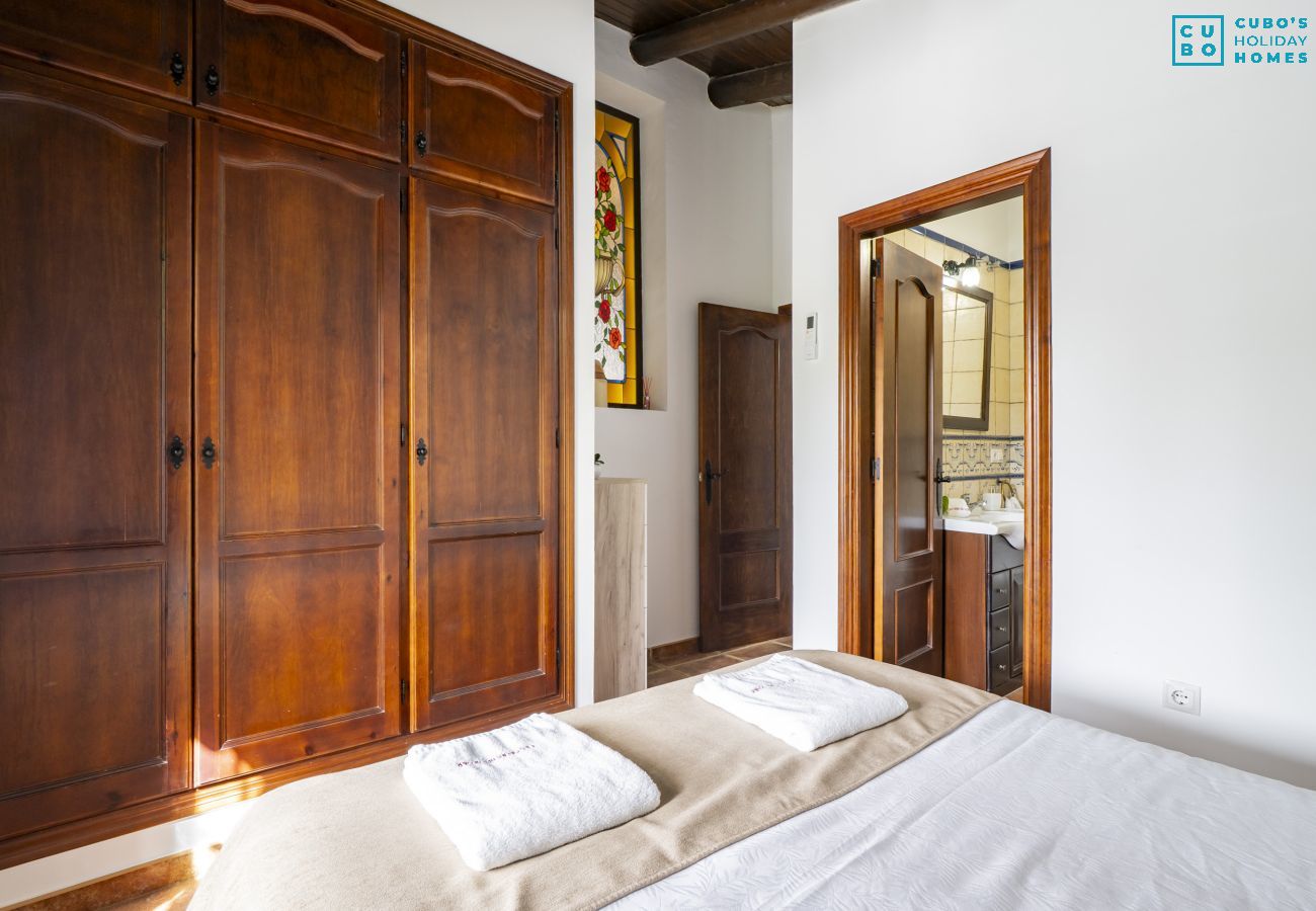 Gîte Rural à Alhaurin de la Torre - Cubo's Finca la Encina