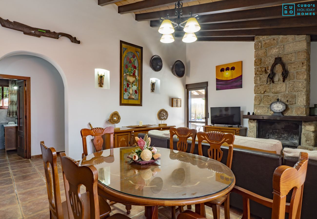 Gîte Rural à Alhaurin de la Torre - Cubo's Finca la Encina