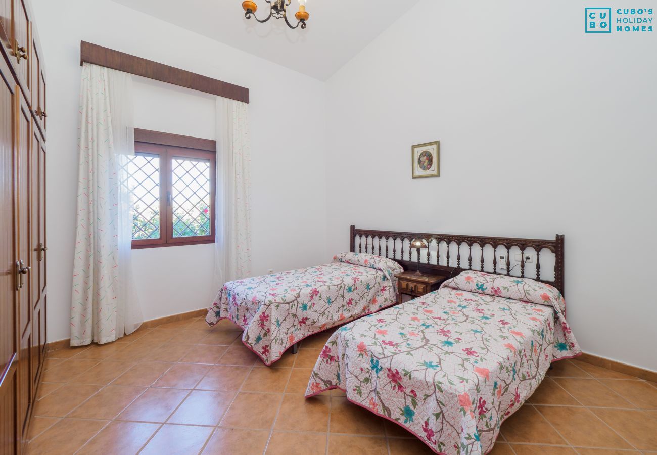 Chambre de cette maison de campagne à Alhaurín el Grande