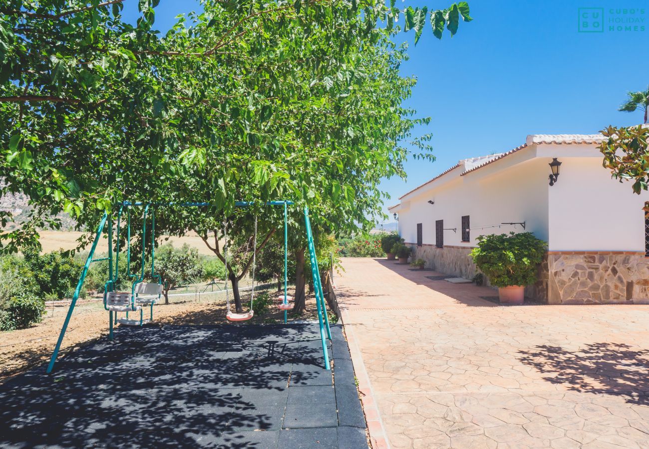 Gîte Rural à Alhaurín el Grande - Cubo's Finca Los Magnolios