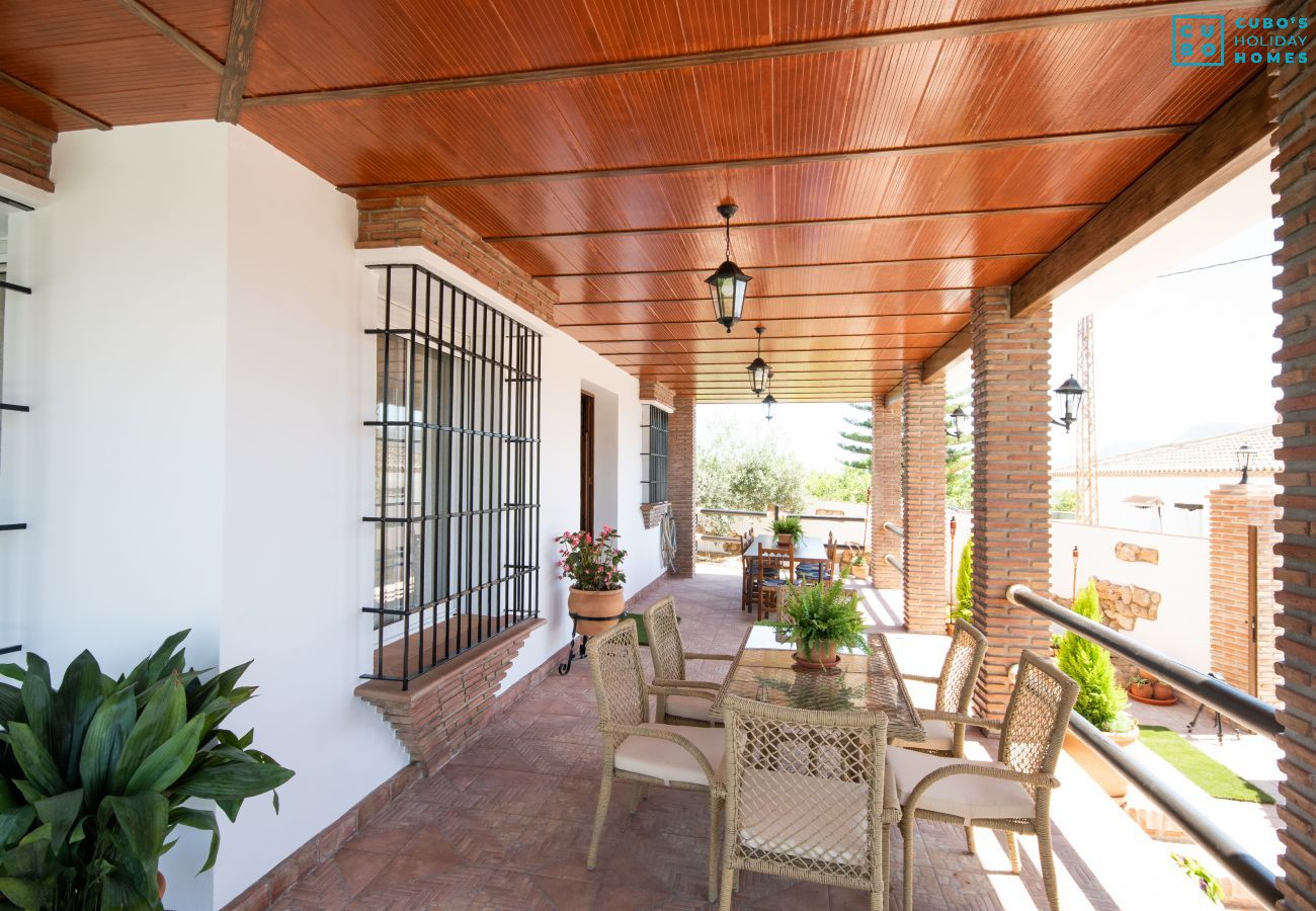 Terrasse de cette villa à Alhaurín el Grande