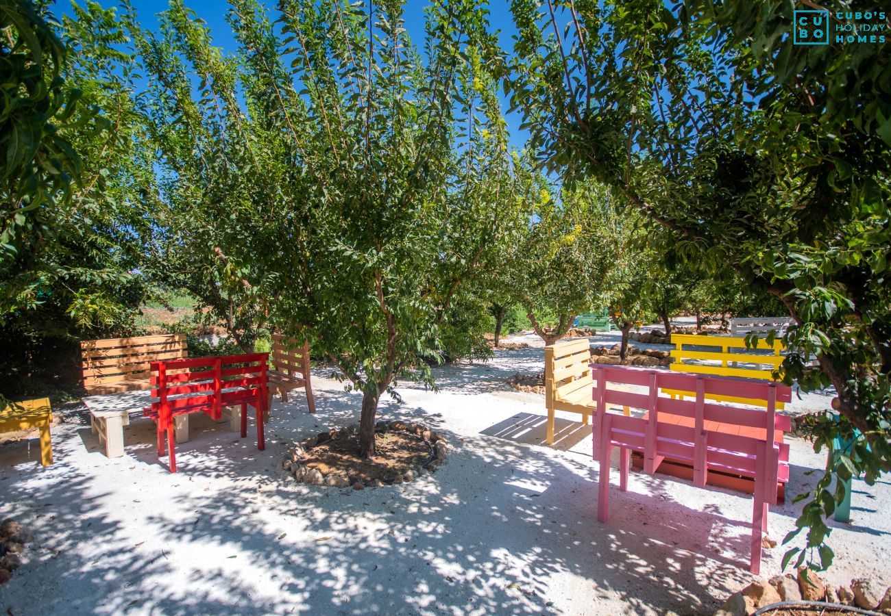 Jardin de cette villa à Alhaurín el Grande