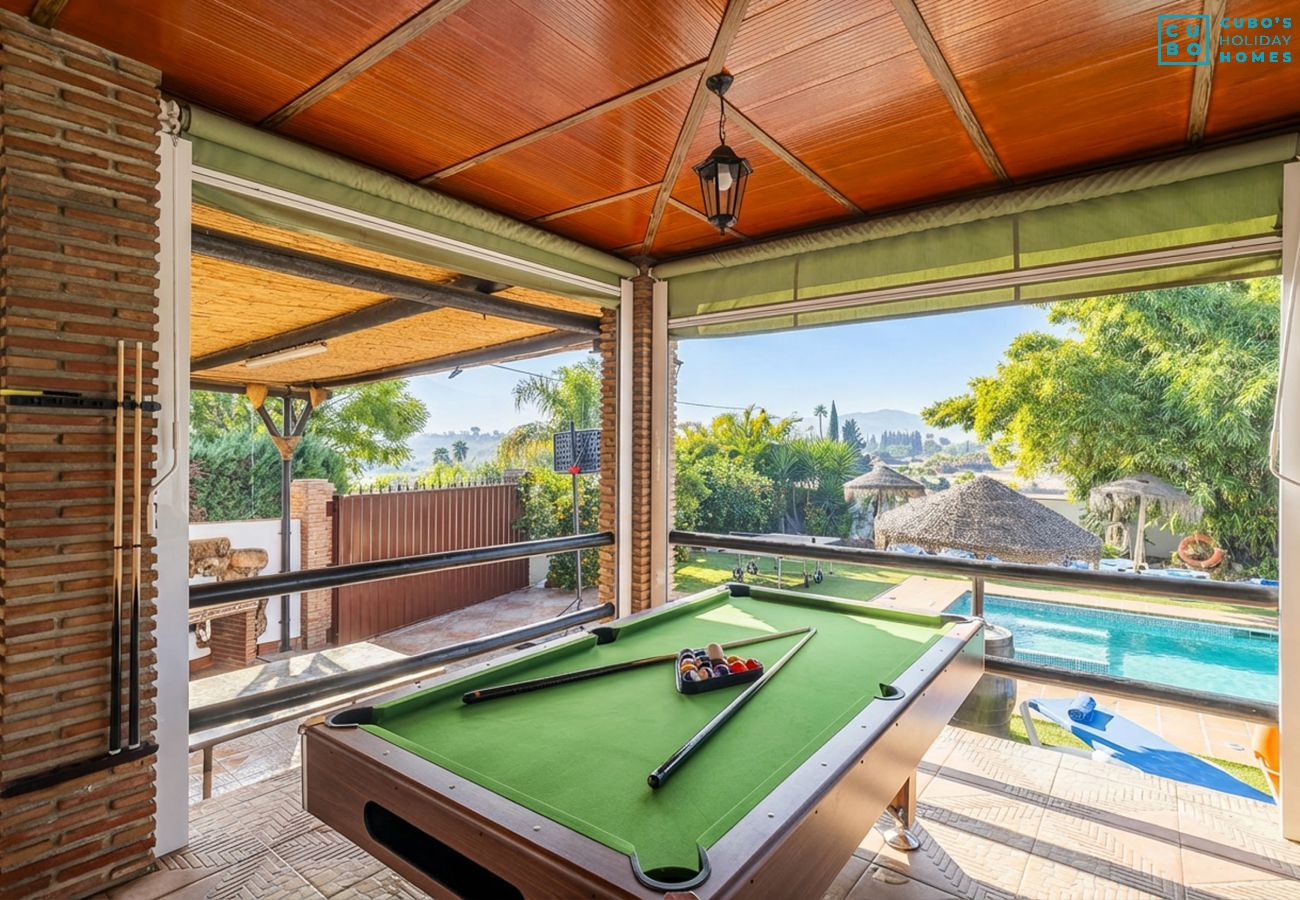 Gîte Rural à Alhaurín el Grande - Cubo's Casa Rural Tirado & Heated Pool