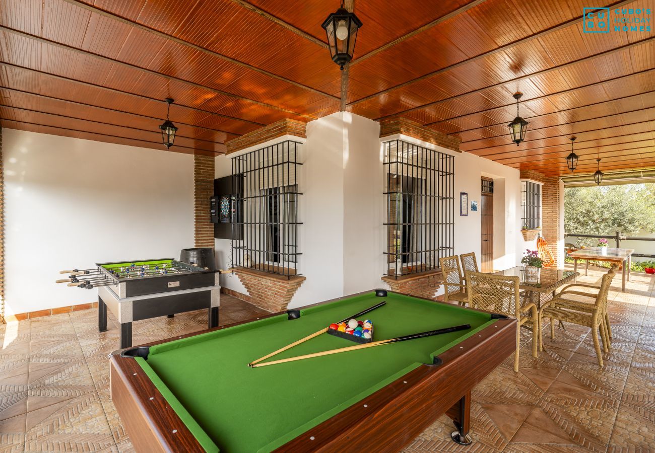 Gîte Rural à Alhaurín el Grande - Cubo's Casa Rural Tirado & Heated Pool