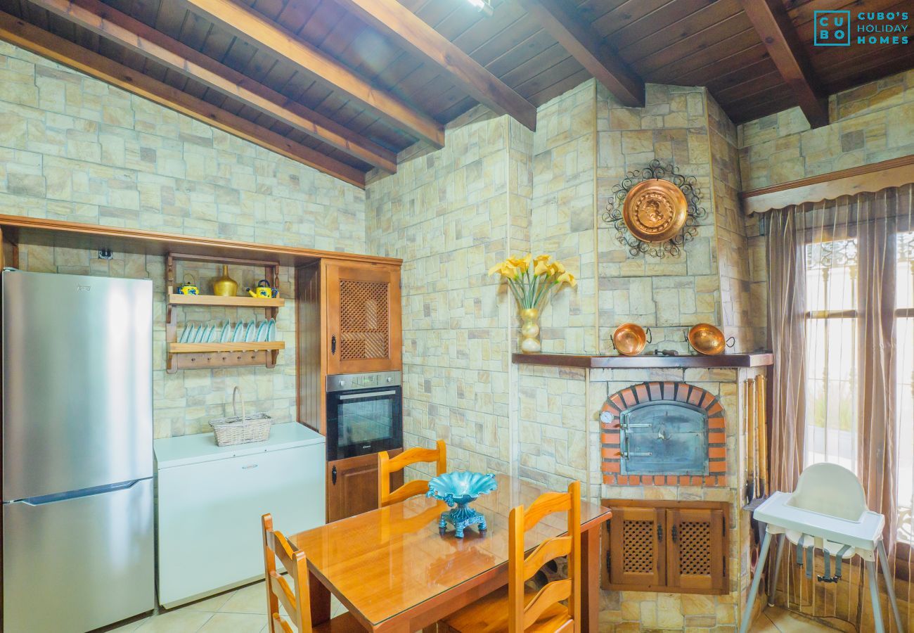Gîte Rural à Alhaurín el Grande - Cubo's Finca Los Helechos