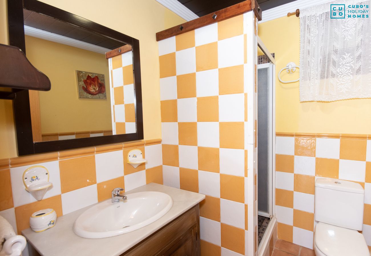 Bathroom of this villa in Ardales