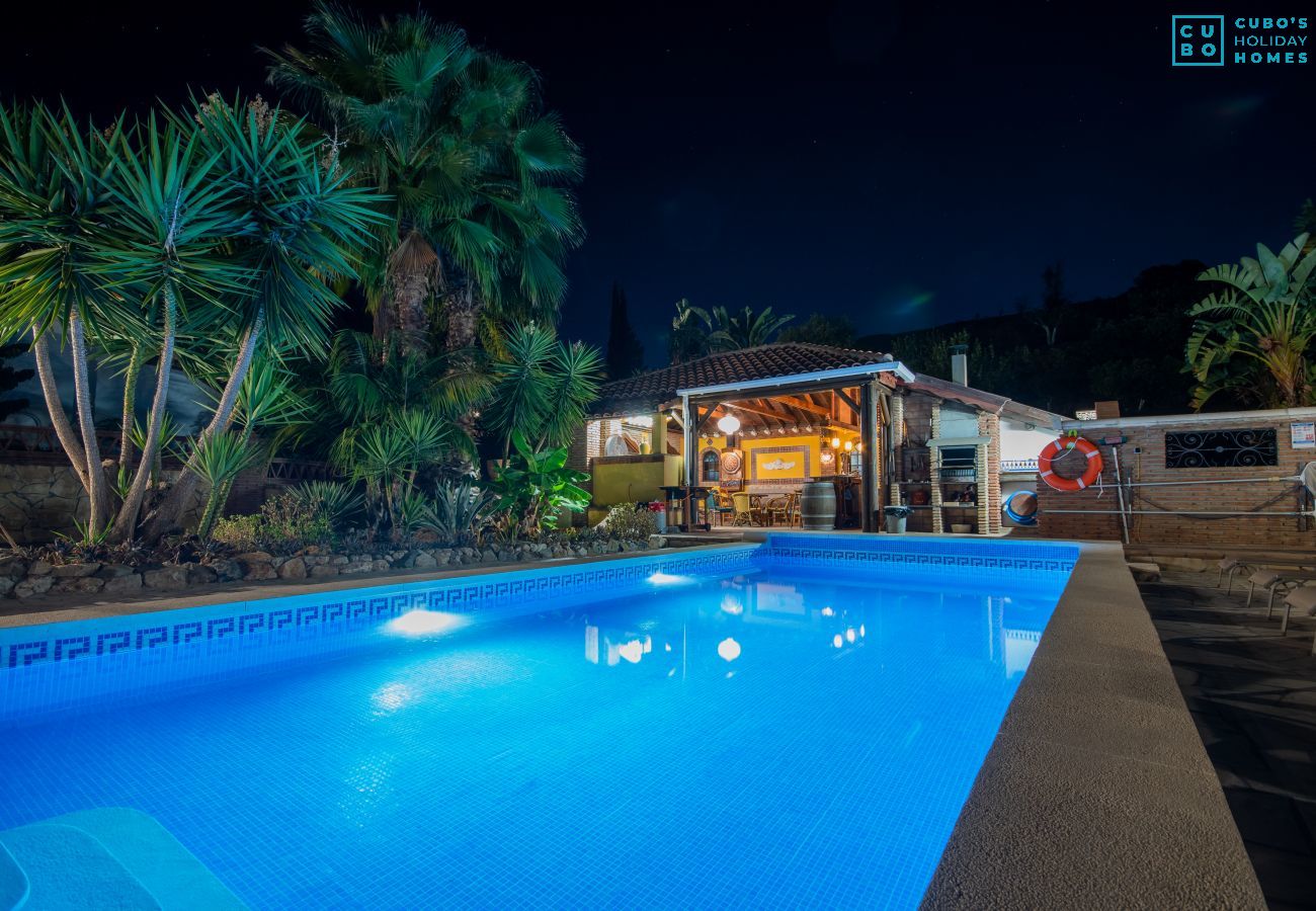 Piscine de ces appartements ruraux à Alhaurín el Grande