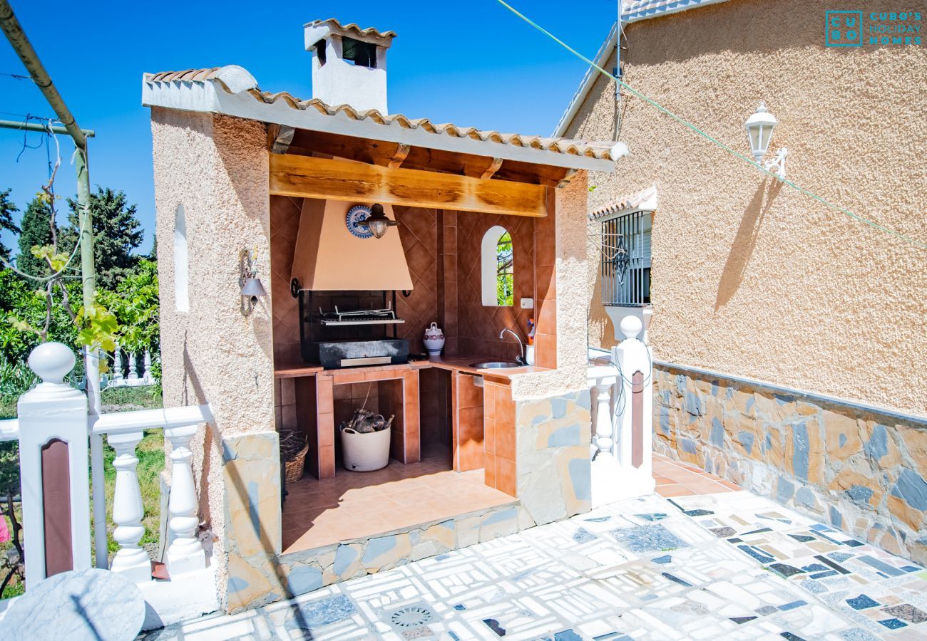 Barbecue de cette maison de campagne à Alhaurín el Grande