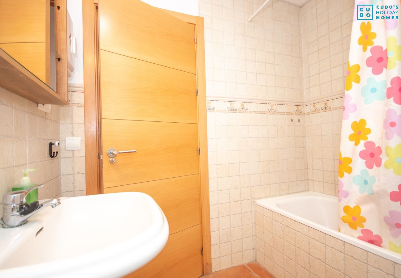 Salle de bain de cette Villa à Cártama