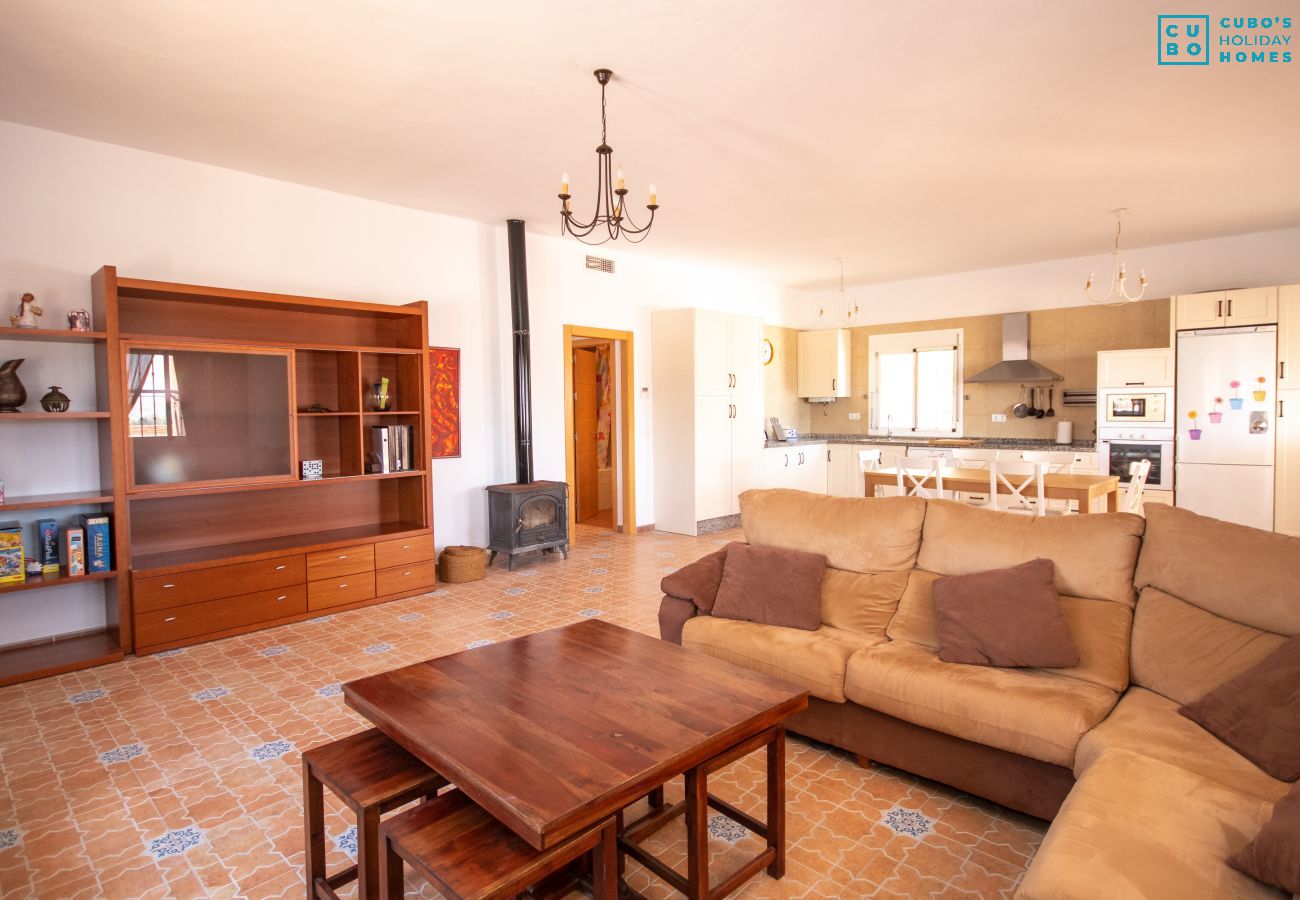 Salle à manger de cette Villa à Cártama