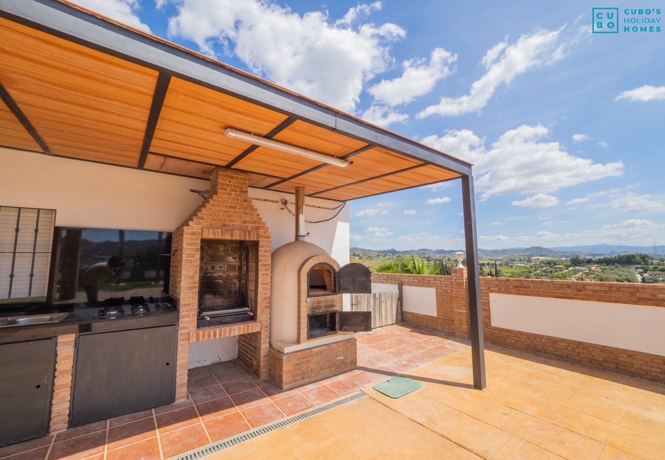 Barbecue de cette Villa à Cártama