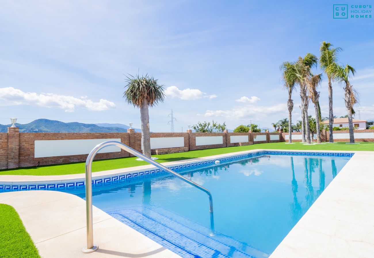 Piscine privée de cette Villa à Cártama