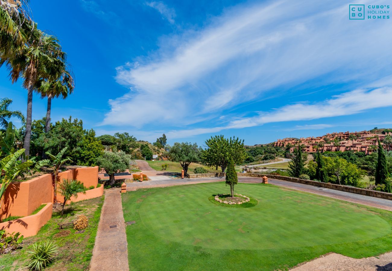 Jardin de cet appartement à Marbella