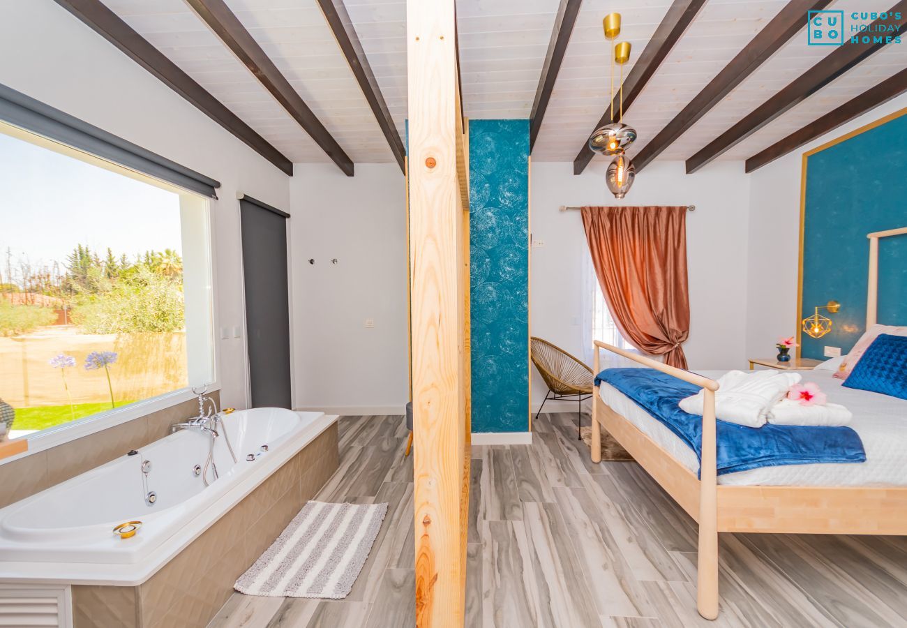 Chambre de cette maison de campagne à Alhaurín el Grande