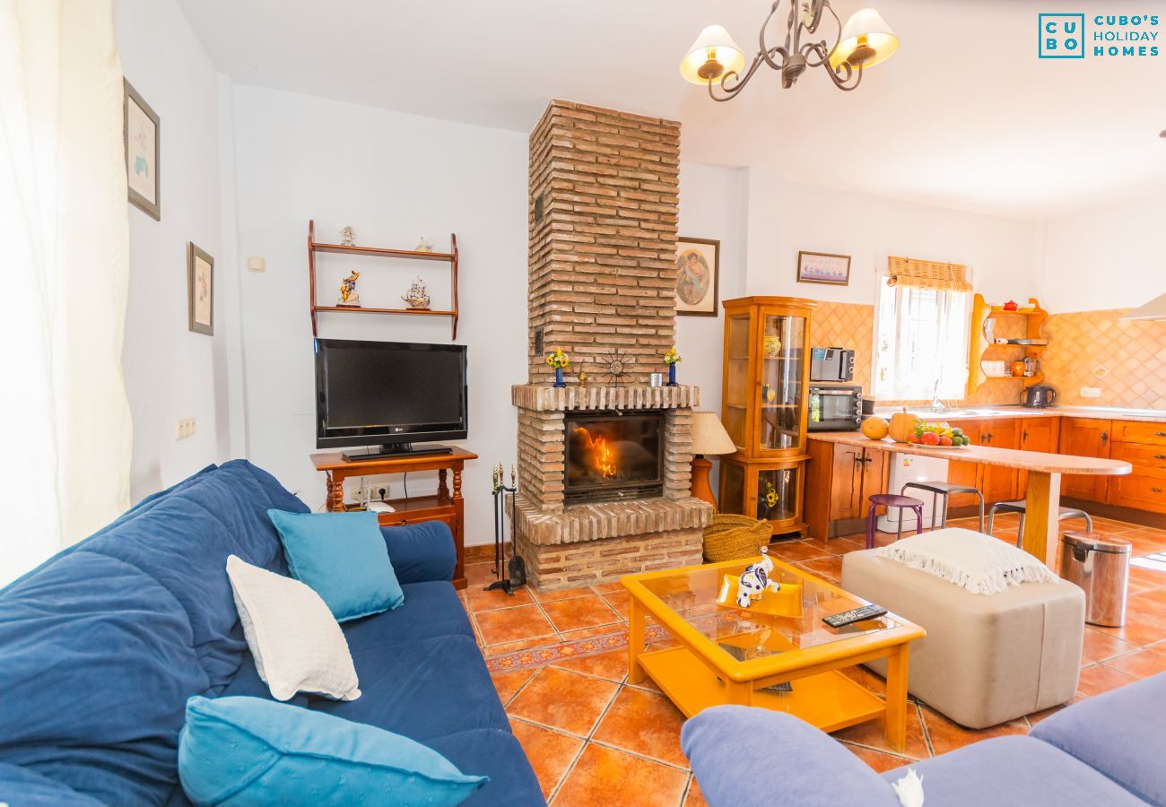 Living room of this villa in Coín