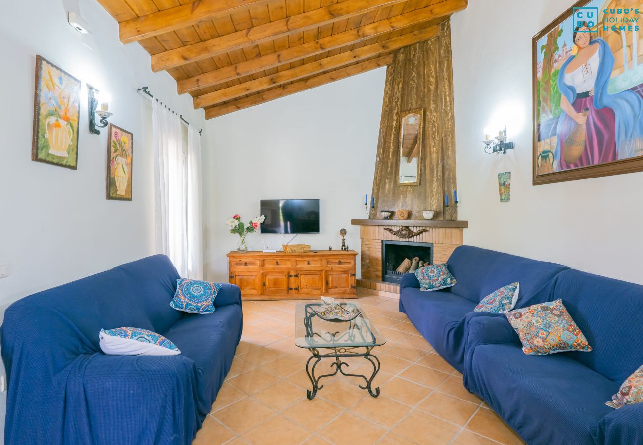 Gîte Rural à Alhaurín el Grande - Cubo's Casa Rural Yanza