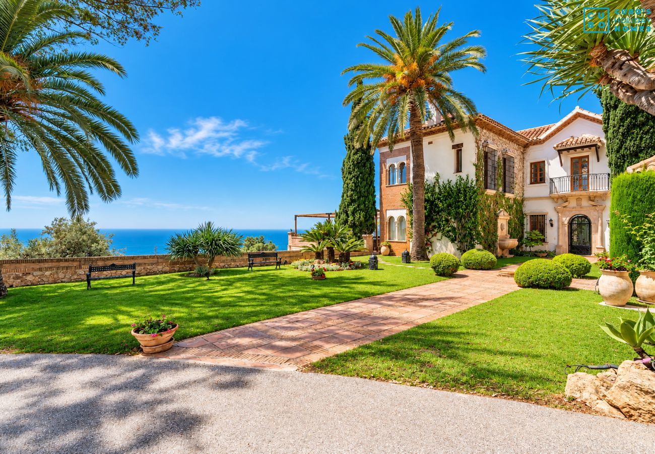 Villa à Malaga - Cubo's Mountain Bayview Luxury Villa