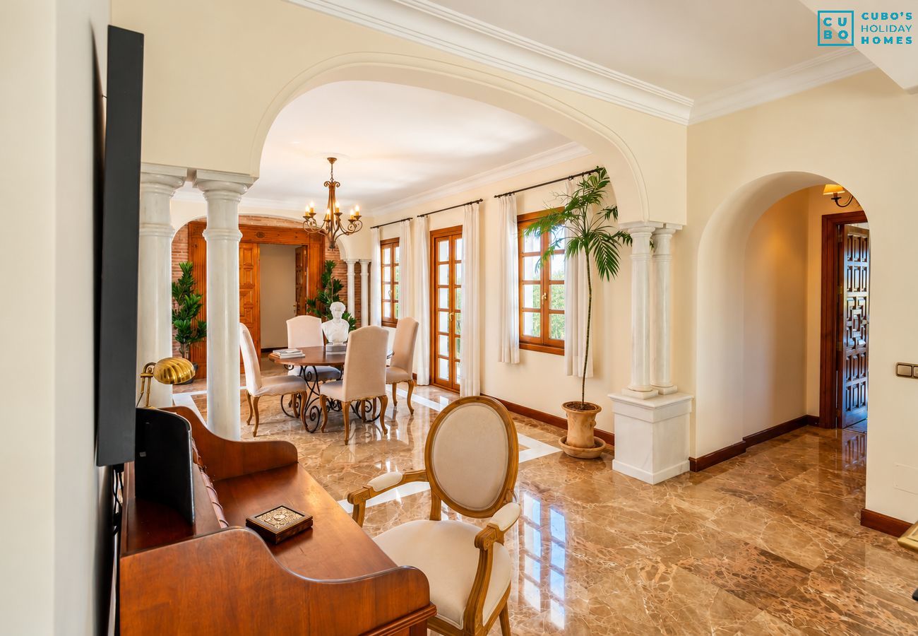 Villa à Malaga - Cubo's Mountain Bayview Luxury Villa