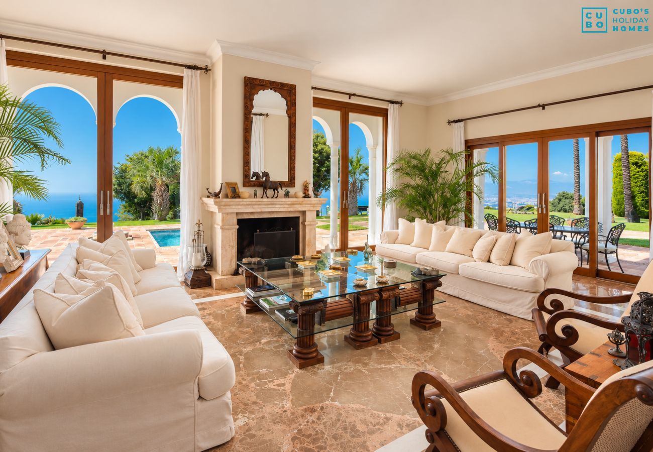 Villa à Malaga - Cubo's Mountain Bayview Luxury Villa