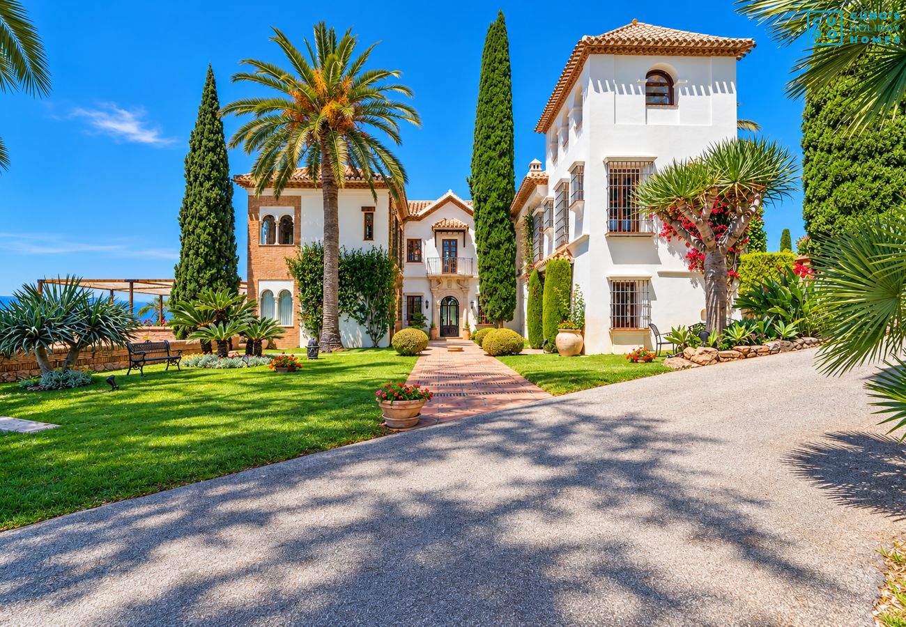 Villa à Malaga - Cubo's Mountain Bayview Luxury Villa