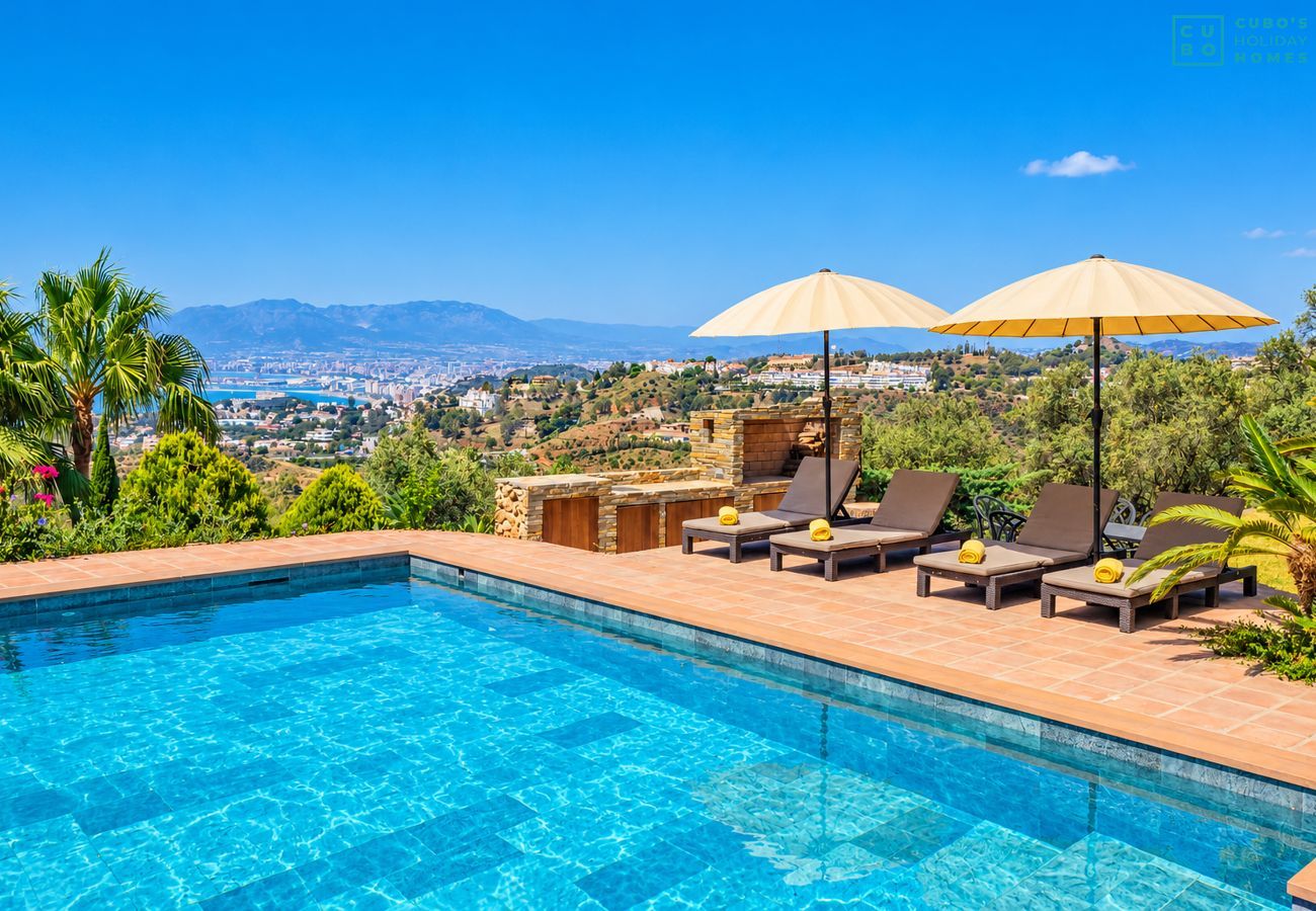 Villa à Malaga - Cubo's Mountain Bayview Luxury Villa