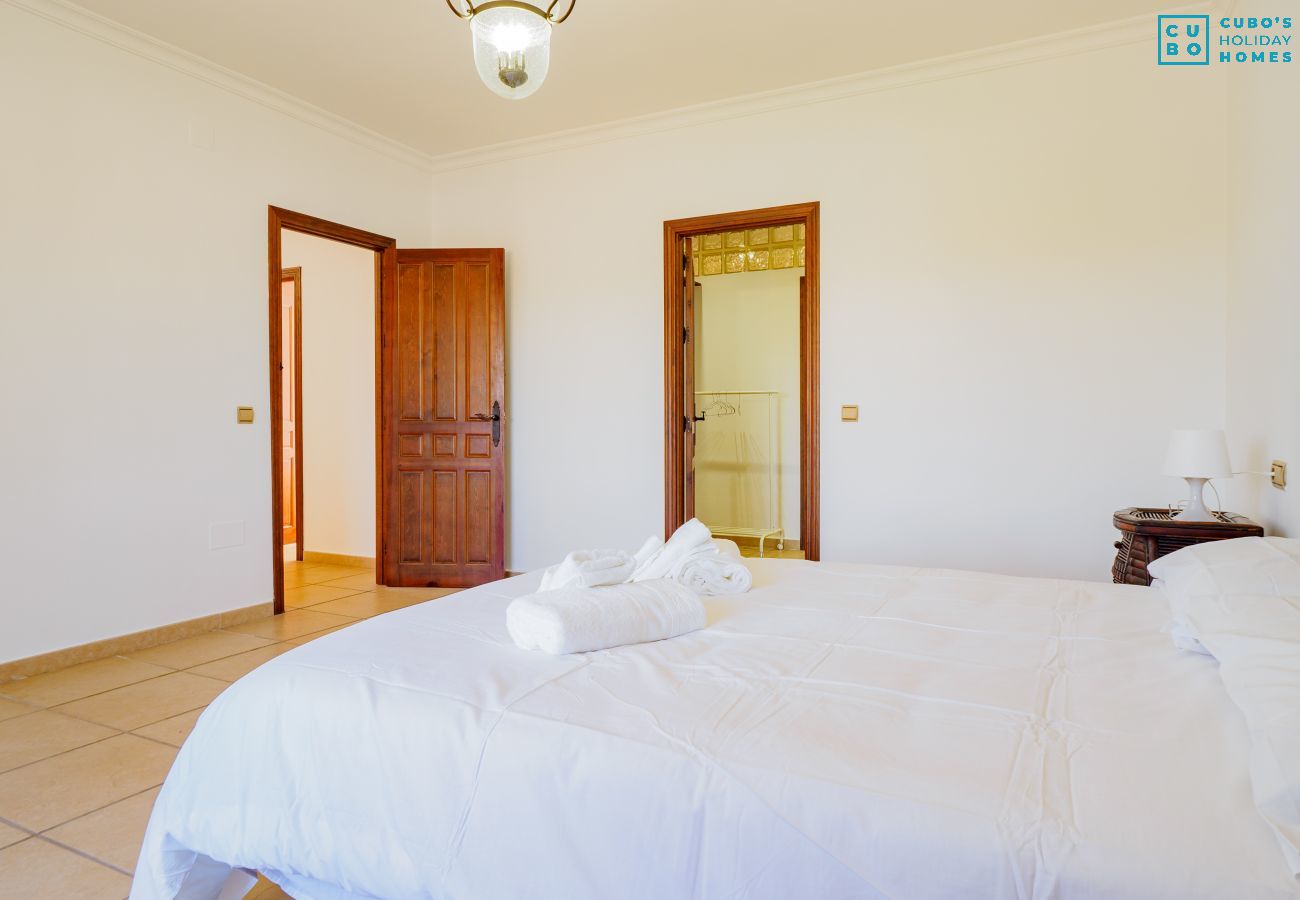 Villa à Alhaurin de la Torre - Cubo's Villa Plumaria de Alhaurin